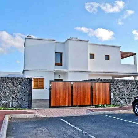 Christina Villa Playa Blanca (Lanzarote)